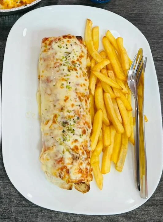 Dürum al Horno (Patatas + Bebida)